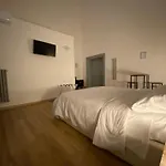 Konukevi Le Stanze Di Ambra Trani